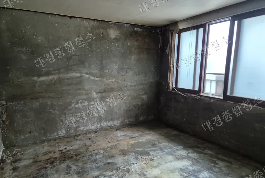 남동구 반지하 빌라 침수청소 비용 벽지제거 후 복원을 위한 작업 과정