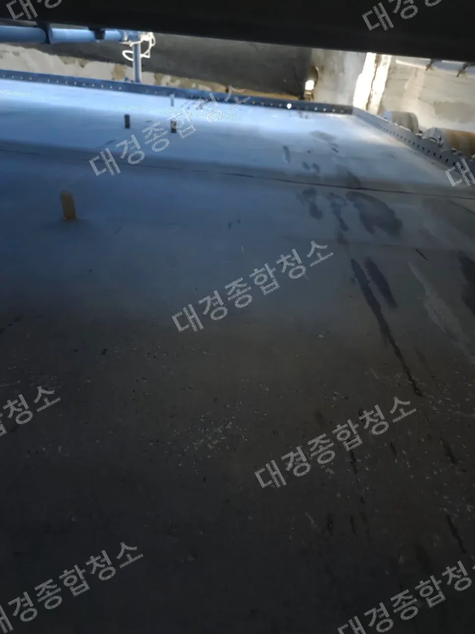 공사 현장 쇼트블라스팅 방오페인트 및 부식 제거 업체