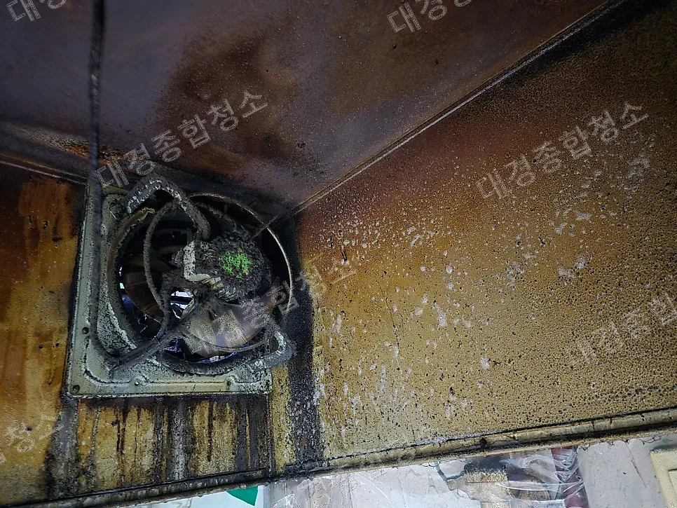 남동구 간석동 주방후드청소 재질에 따른 기름때와 탄 자국 제거 과정