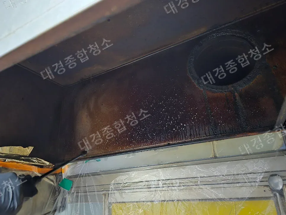 남동구 간석동 주방후드청소 재질에 따른 기름때와 탄 자국 제거 과정