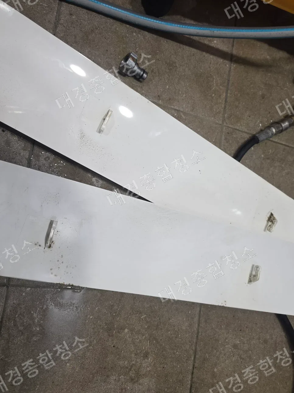 송도 애견호텔 애견유치원 스탠드 에어컨 분해청소, 누적된 털까지 완전 제거 방법
