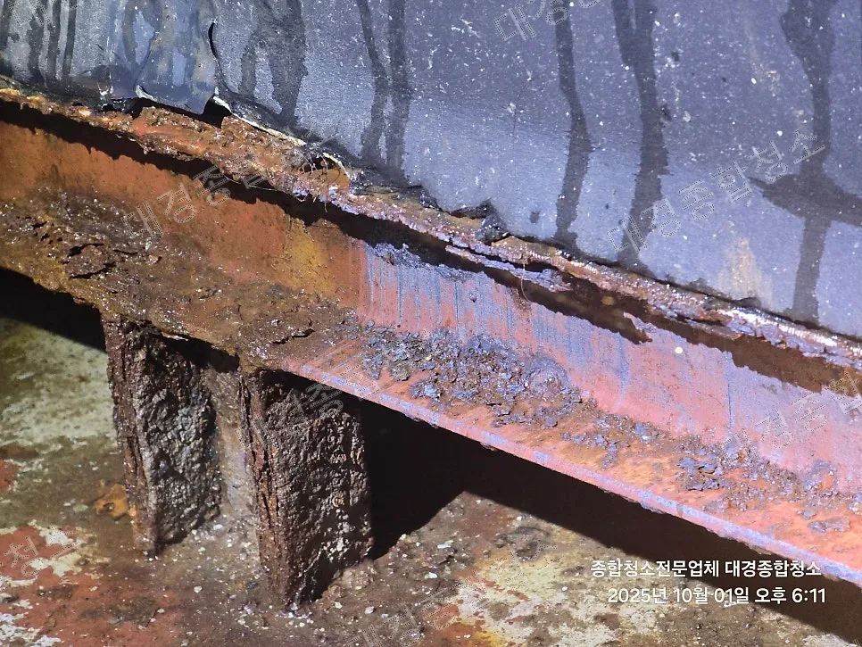 산업설비 녹제거 레이저 클리닝을 통한 특수청소 작업