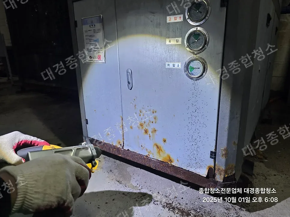 산업설비 녹제거 레이저 클리닝을 통한 특수청소 작업